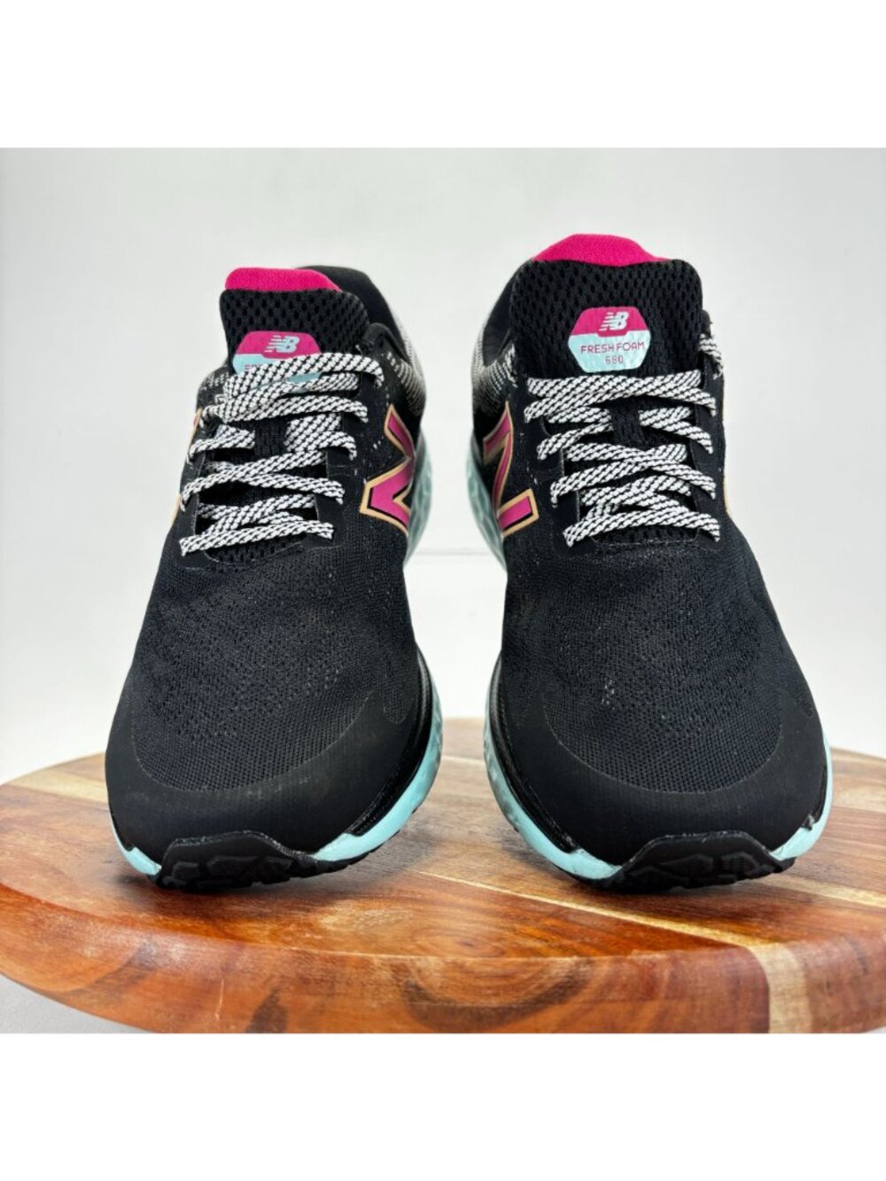 New Balance Womens 9.5 680 V7 Running Shoes W680YF7 Low Top Lace Up Fresh Foam - Picture 5 of 10